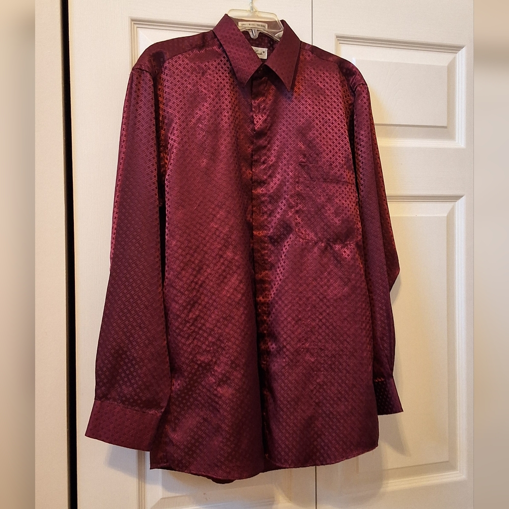 Bruno Conte, 15 1/2", Men's Dark Wine Dress Shirt